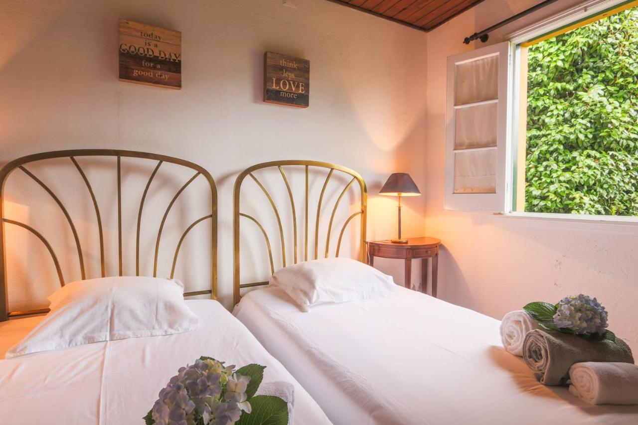 Domus Adepta Family W Garden Villa ฟูร์นัส ภายนอก รูปภาพ
